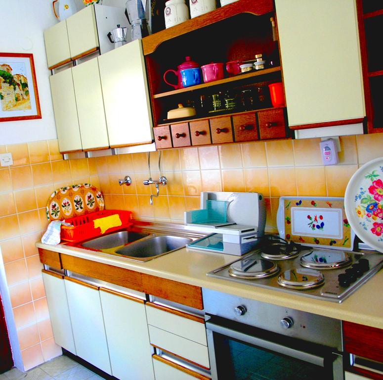 House Rozi Palit Exterior foto