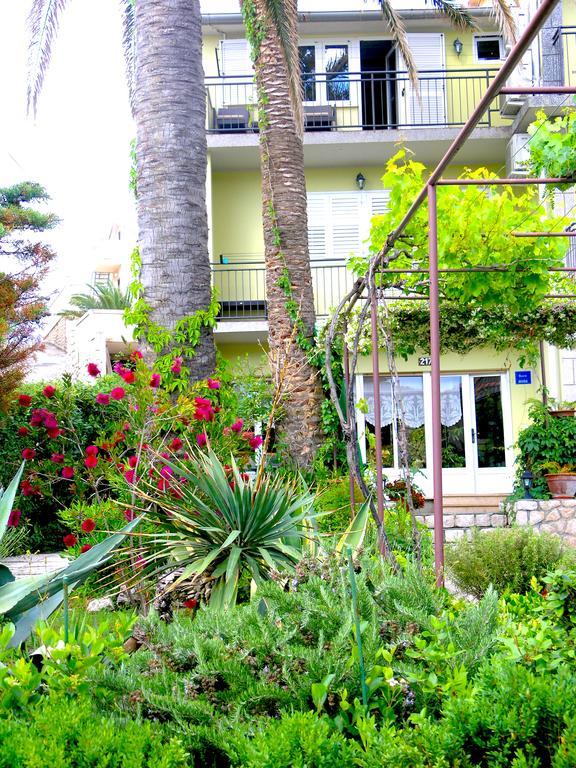 House Rozi Palit Exterior foto